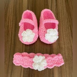 Baby crochet ballerina shoes and headband handmade 0 to 6months